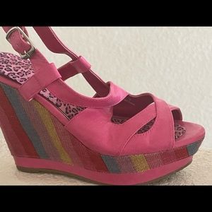Pink multicolored wedge only worn a few times